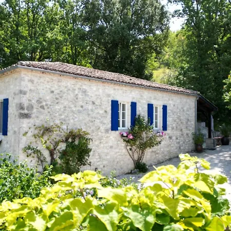 Le Vieux Manoir * Valeilles
