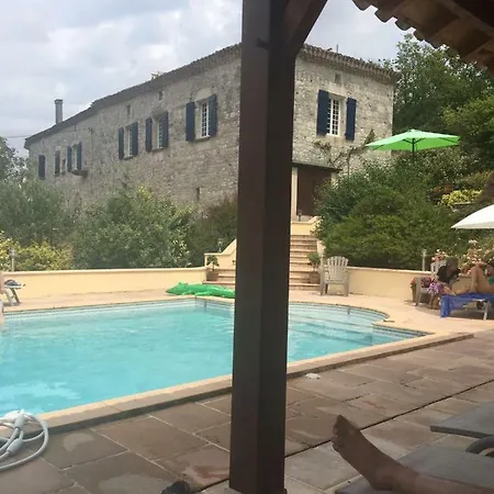 Le Vieux Manoir Dom wakacyjny Valeilles
