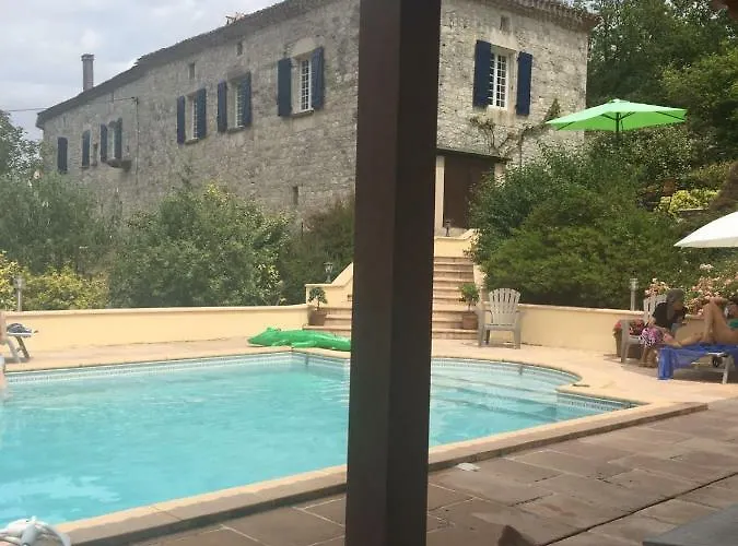 Le Vieux Manoir Dom wakacyjny Valeilles